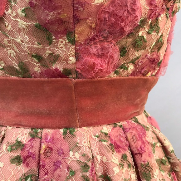 True Vintage 1950s Pink Floral Swing Dress - Picture 2 of 8